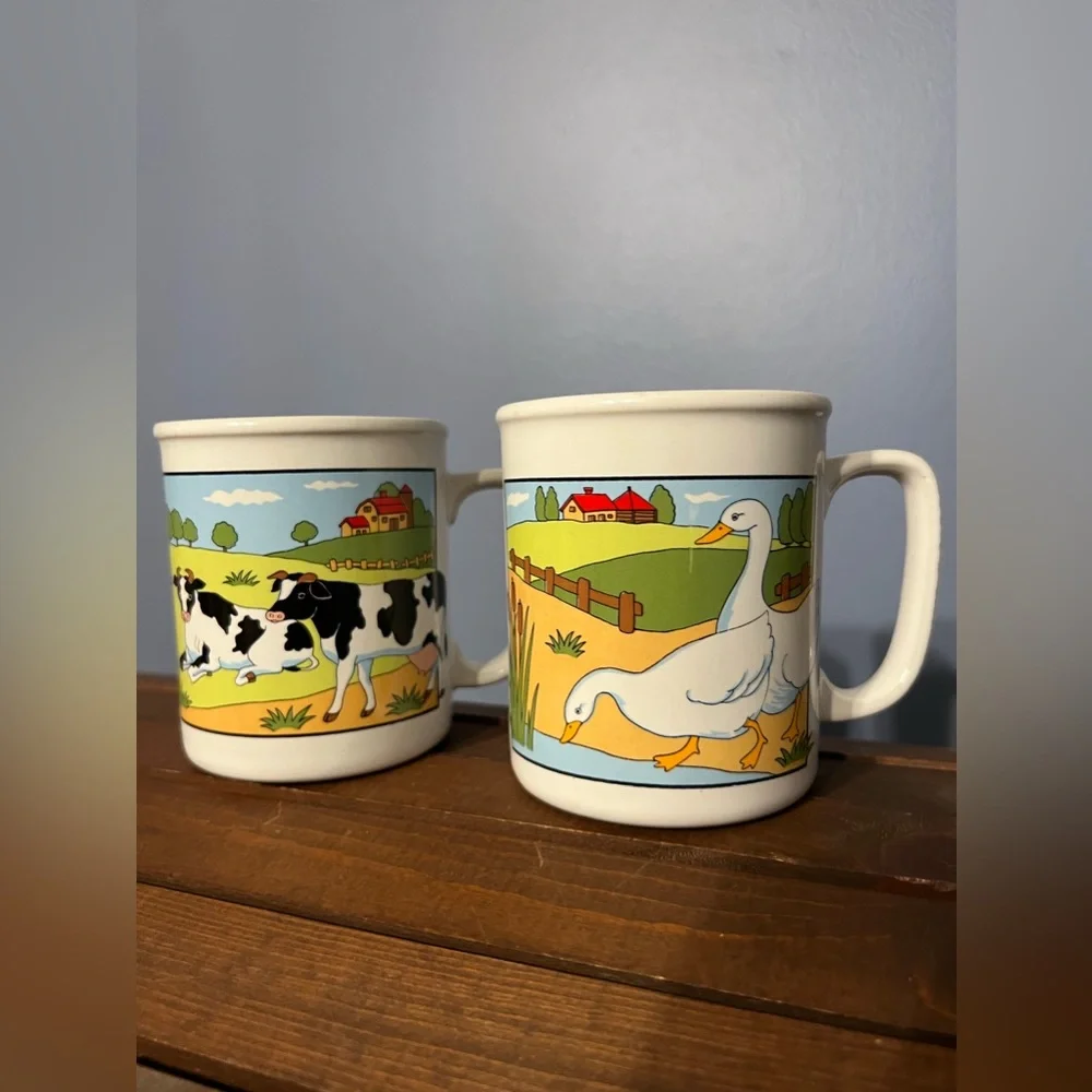 Fred Roberts Farm Animal Mug Set‎ Stoneware Boxed Illustrations Japan Set of 2